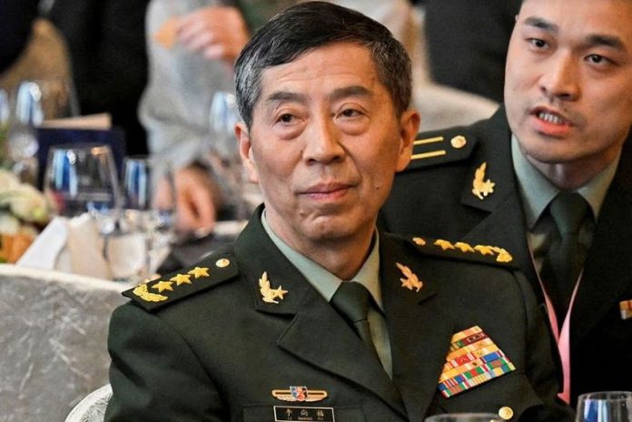 China removes defence minister, ousts ex-FM from cabinet