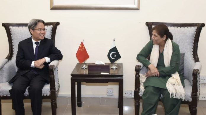 Minister reaffirms commitment to economic reforms in meeting with Chinese ambassador