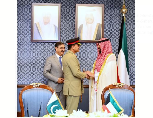Caretaker Prime Minister Anwaar-ul-Haq Kakar met First Deputy Prime Minister and Minister for Interior of Kuwait, Sheikh Talal Al-Khaled Al-Ahmad Al Sabah, today. General Syed Asim Munir NI(M), Chief of Army Staff was also present during the meeting.

The two leaders underlined the importance of historical brotherly ties between the two countries and reaffirmed the desire to strengthen the fraternal ties by transforming them into a mutually rewarding economic partnership.

The leaders also witnessed the signing of 7 agreements concluded to attract multi-billion dollars investment from the State of Kuwait in various sectors of Pakistan including Food Security/ Agriculture, Hydel Power, Water Supplies (safe drinking water and supporting mining activities), establishment of Mining Fund to support mineral industry, Technology Zones Development and Mangrove Preservation. In addition, 3  MoUs in the fields of culture & art, environment & sustainable development were also signed.

The leaders expressed great satisfaction at the trajectory of relations, agreed to remain in close contact, and take swift steps in further strengthening and deepening of Pakistan-Kuwait relations.

The Prime Minister of Pakistan termed these agreements with Kuwait another milestone in the achievements which the Special Investment Facilitation Council (SIFC) platform is bringing for the country.

