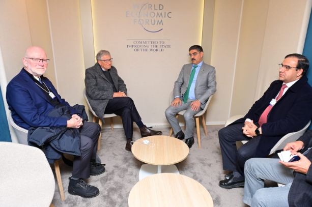 Caretaker Prime Minister meets Bill Gates in Davos