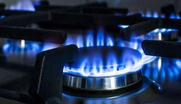 Govt hikes gas tariff once again