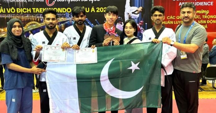 Pakistan wins bronze medal in poomsae event of the Asian Taekwondo Championship