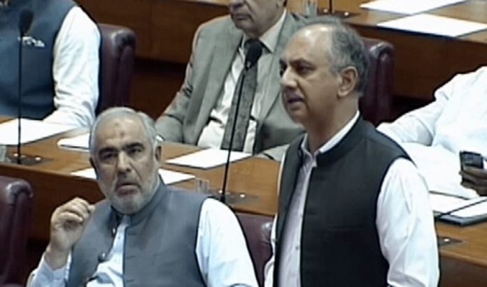 NA opposition leader says Defence Minister Asif’s remarks about Ayub Khan ‘unwarranted’