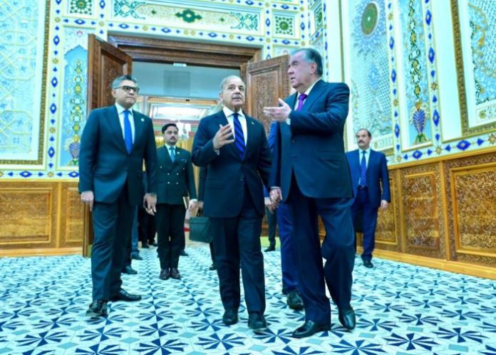 PM visits Navruz Palace in Dushanbe