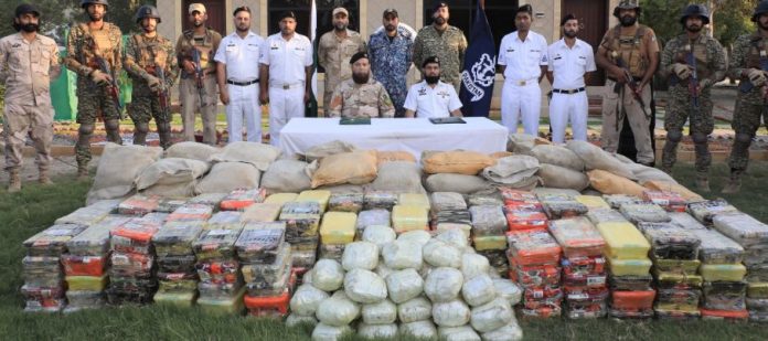 Pakistan Navy Ship seizes narcotics at sea