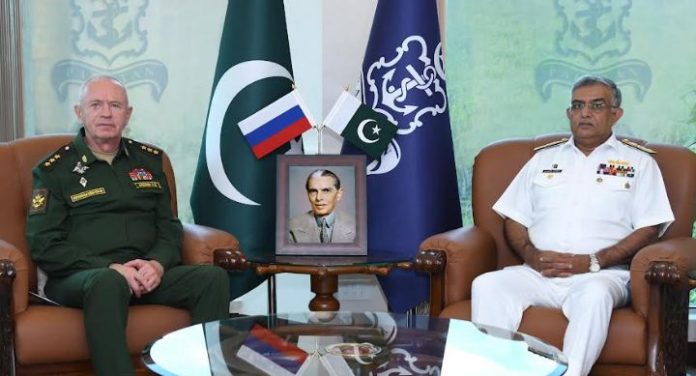 Russian Deputy Minister For Defence meets Naval chief