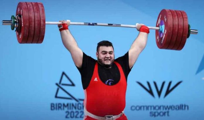 Nooh Butt win gold medal; sets new record at Asian Powerlifting Championship 2024