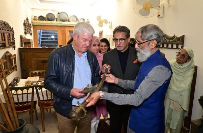 Portuguese ambassador witnesses antiques’ exhibition in Gujrat