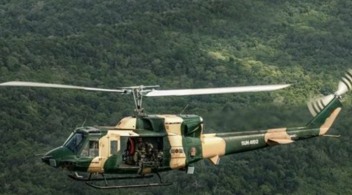 Sri Lankan Air Force helicopter crashes