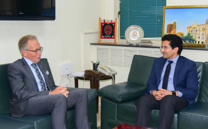 Ali Pervaiz, Neil Hawkins explore joint ventures in mining sector