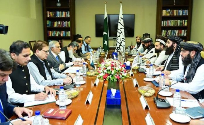 Pak, Afghan foreign ministers agree to enhance trade, regional connectivity