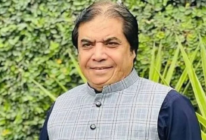 Hanif Abbasi praises FC for foiling terrorist attack in Quetta