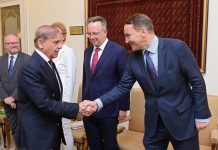 The Deputy Prime and Foreign Minister of Poland calls on the Prime Minister