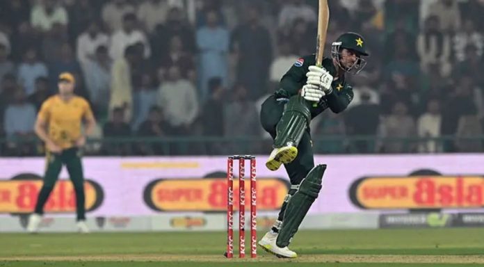 Saim smashes half century, pacers run riot as Pakistan thrash South Africa to level T20I series