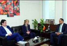 Minister, German Envoy Discuss Stronger Rail, Finance Cooperation