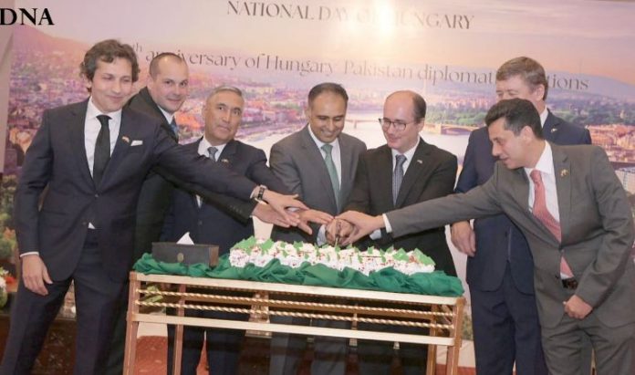 Pakistan, Hungary Vow to Strengthen Bilateral Ties
