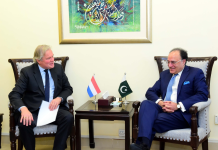 Finance Minister, Dutch Envoy Discuss Boosting Trade, Investment Ties