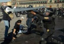 Clashes injure 120 at protest against Mexico president Clashes injure 120 at protest against Mexico president