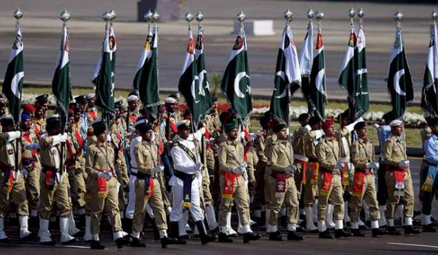 11 President Zardari signs amendment bills for Army, Air Force and Navy