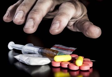 11 Experts warn students of drug abuse's mental, physical harms