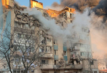 US presses Ukraine to cede land