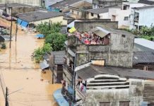 Thailand, Indonesia begin clean-up after massive floods kill hundreds Thailand, Indonesia begin clean-up after massive floods kill hundreds
