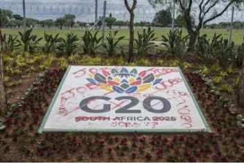3 Johannesburg gets rushed makeover for G20 chiefs