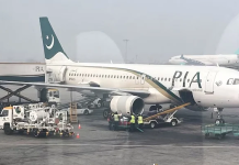 PIA flight disruptions enter day two as protesting engineers refuse to clear planes