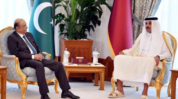 5 In meeting with Qatari emir, President Zardari pushes to expand defence collaboration
