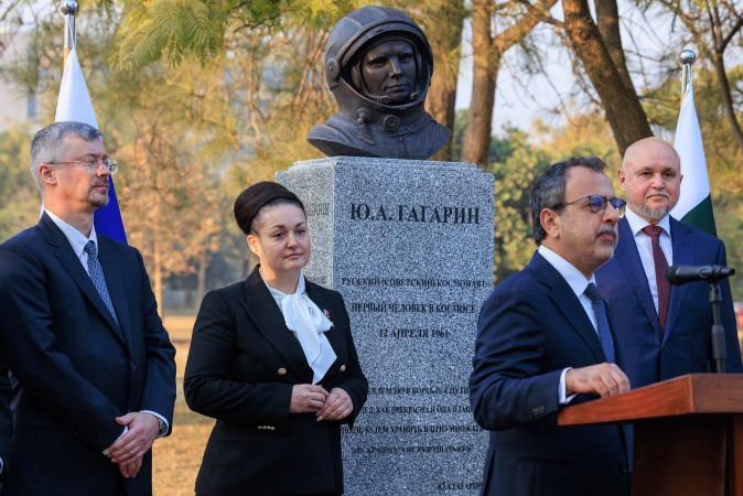 DNA 28-9 Yuri Gagarin monument unveiled in Islamabad