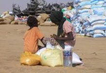 With no cash, Sudanese turn to barter and credit With no cash, Sudanese turn to barter and credit