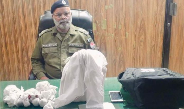 13 Rawalpindi Police net 2 major drug suppliers, seize over 13 kg charas