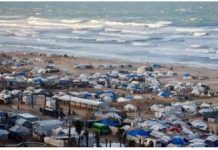 Gaza residents face harsh conditions in waterlogged tents: UNRWA Gaza residents face harsh conditions in waterlogged tents: UNRWA