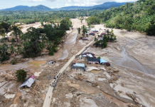 Over 800 people are still missing after flooding in Indonesia, Sri Lanka and Thailand