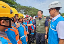 Indonesia tasks SOEs to build 15,000 houses for Sumatra flood victims