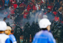 Police say 59 injured after fans riot at Colombian cup final