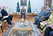 PM Shehbaz Reaffirms Solidarity with Australia After Bondi Beach Attack