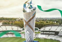 Fans defy cold weather to reach New York’s Times Square displaying PSL Trophy & meet cricket stars Fans defy cold weather to reach New York's Times Square displaying PSL Trophy & meet cricket stars