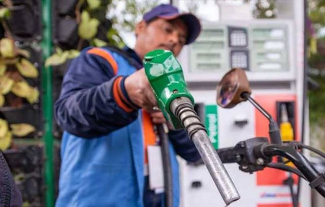 7 IMF assured of Rs5 carbon levy on petrol, diesel