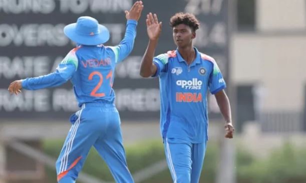 7 India beat Pakistan by 90 runs in rain-hit U19 Asia Cup clash