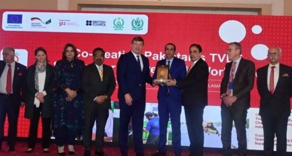 DNA 9-15 FPCCI launches historic training initiative for 1,000 industry leaders