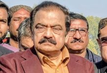 Impossible for PM to offer dialogue without consulting Nawaz, establishment: Rana Impossible for PM to offer dialogue without consulting Nawaz, establishment: Rana