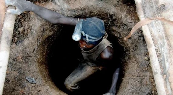 00 Laborers killed as mine collapses in Attock's Chapri village