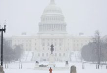 Historic winter storm kills at least 10 across US Historic winter storm kills at least 10 across US