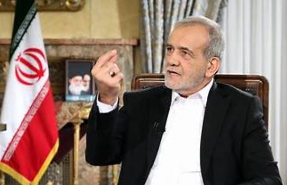 000000 President Pezeshkian appeals for national unity, vows to tackle corruption and foreign interference