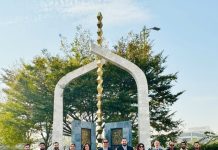 Floral tribute at Pakistan-Romania friendship monument in Capital