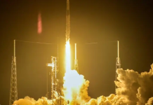 Congress to weigh extending space station life, NASA moon base