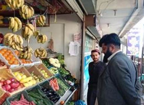 33 119 arrested in Quetta for overcharging essential items