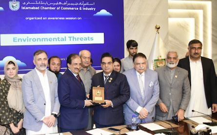 DNA 13-11 Dr. Jamal Nasir Warns of Pakistan's severe climate crisis