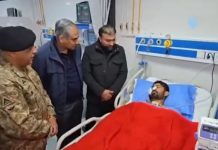 Naqvi, Bugti visit injured police jawans Naqvi, Bugti visit injured police jawans